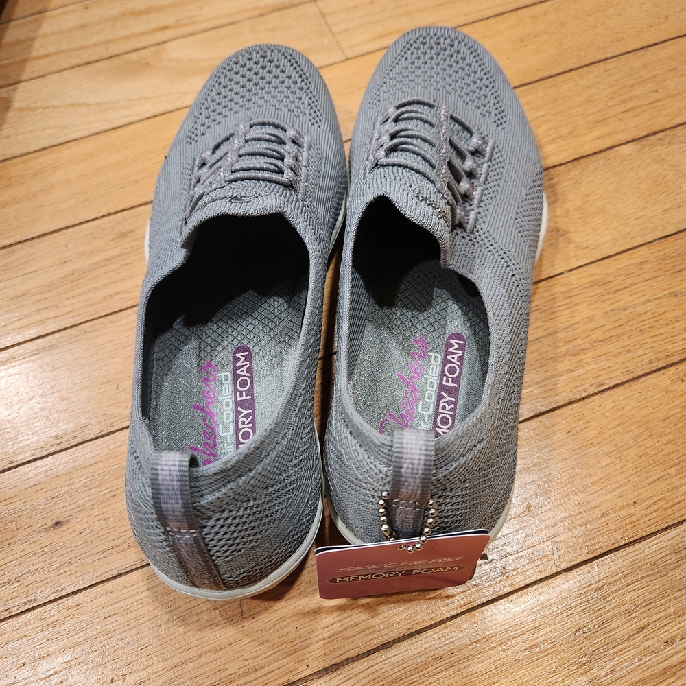 NWT -Skechers Newbury St Women's Gray Slip-On Shoes - Picture 3 of 4
